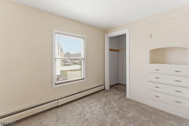 222 W 4Th St, Clifton City, NJ 07011