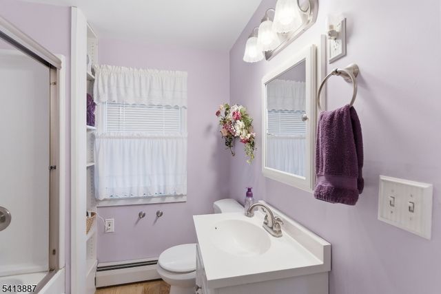 222 W 4Th St, Clifton City, NJ 07011