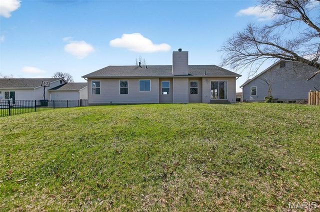 1012 Delmar Drive, O'fallon, MO 63366