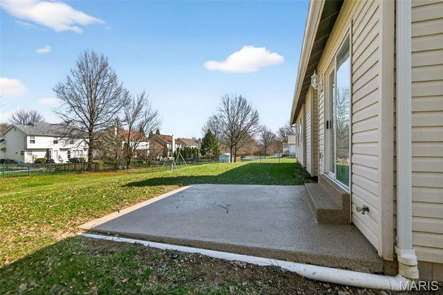 1012 Delmar Drive, O'fallon, MO 63366