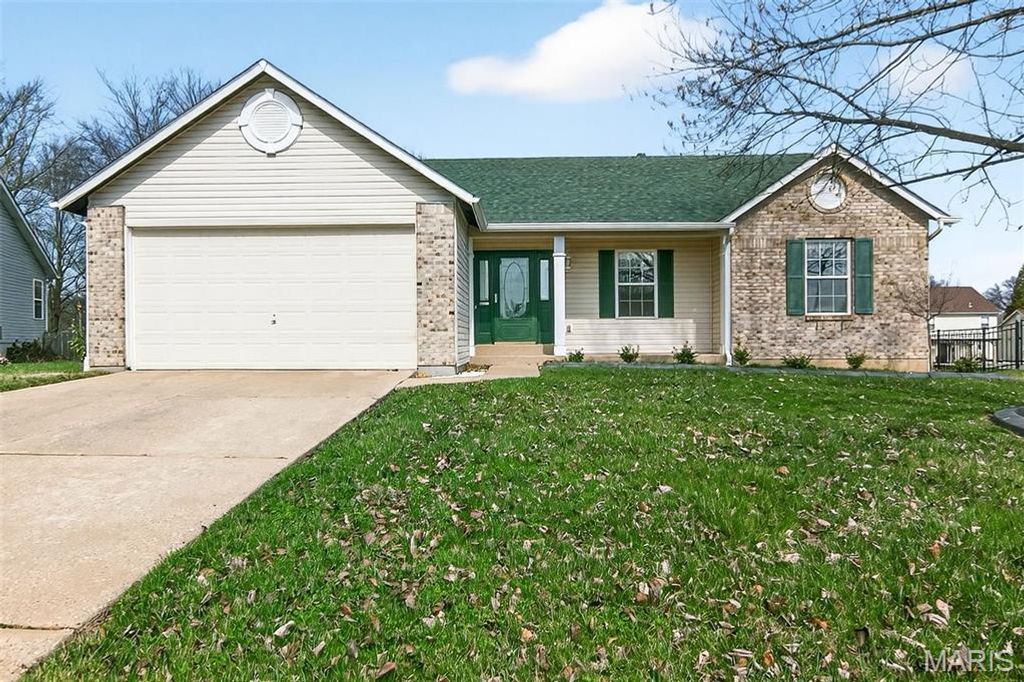 1012 Delmar Drive, O'fallon, MO 63366