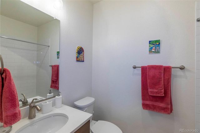 9962 W Victoria Place 106, Littleton, CO 80127