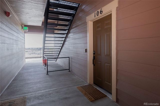 9962 W Victoria Place 106, Littleton, CO 80127