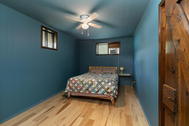 9079 E Division Street, Strafford, MO 65757