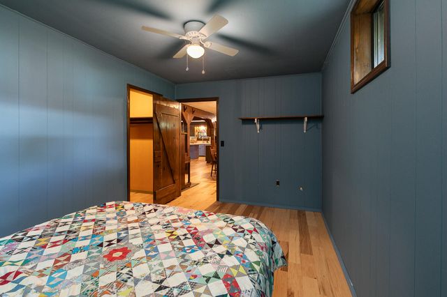 9079 E Division Street, Strafford, MO 65757