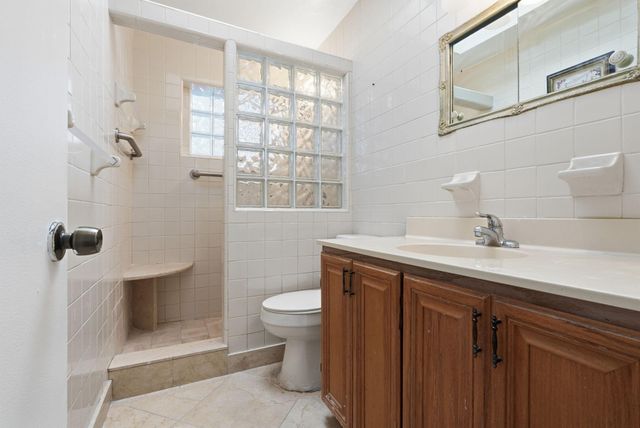 218 SE 3rd Terrace, Dania Beach, FL 33004