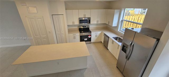 1181 SE 1st Street, Florida City, FL 33034