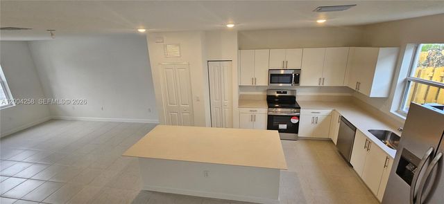 1181 SE 1st Street, Florida City, FL 33034