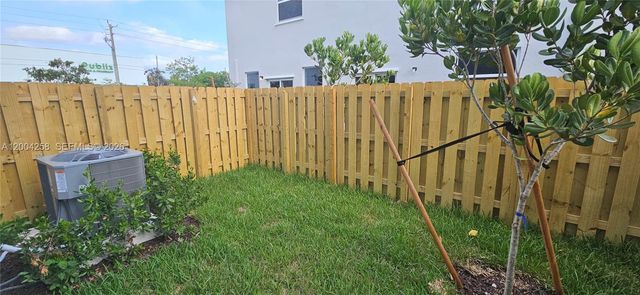 1181 SE 1st Street, Florida City, FL 33034