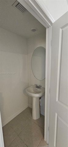 1181 SE 1st Street, Florida City, FL 33034