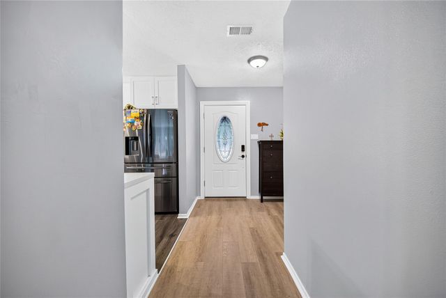 1610 N Red Cedar Circle, The Woodlands, TX 77380