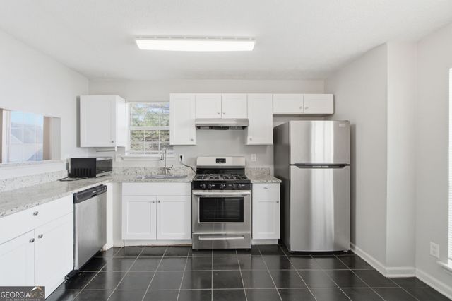 4035 Robin Circle, Atlanta, GA 30349