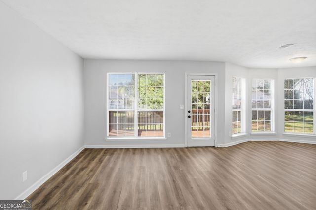 4035 Robin Circle, Atlanta, GA 30349