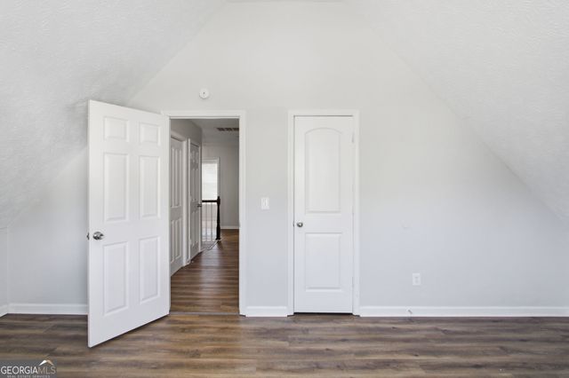 4035 Robin Circle, Atlanta, GA 30349