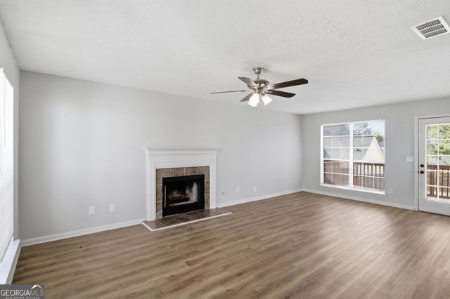 4035 Robin Circle, Atlanta, GA 30349