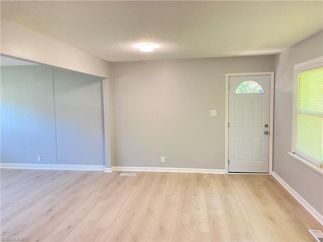 268 Young Road, Stoneville, NC 27048