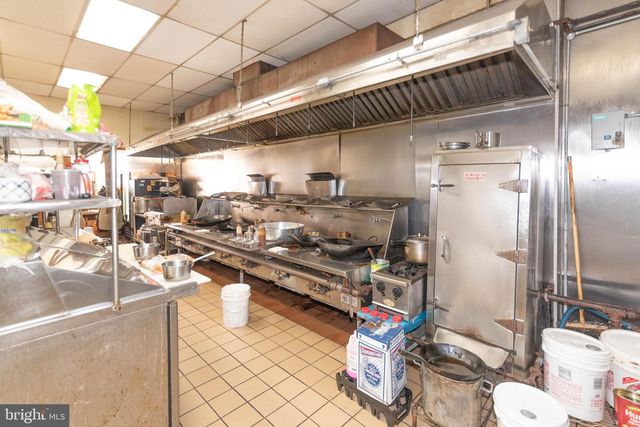 3600 S HANOVER ST, Baltimore, MD 21225