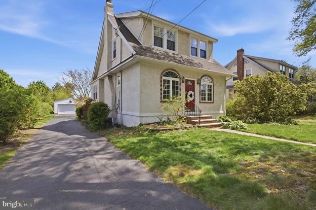 43 LOWNES LN, Springfield, PA 19064