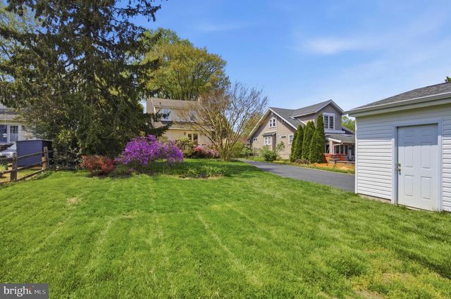 43 LOWNES LN, Springfield, PA 19064
