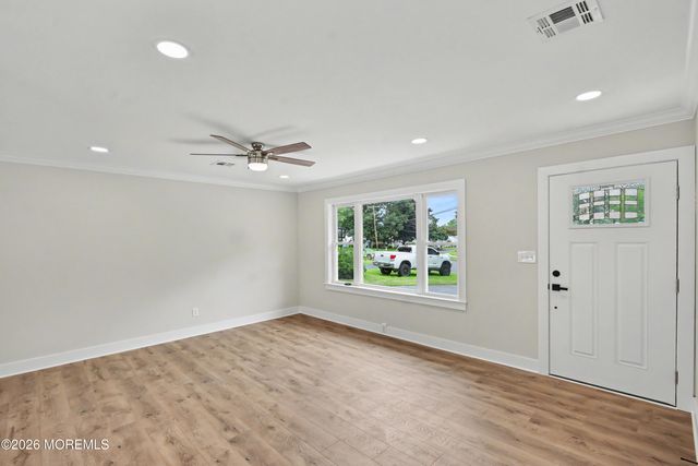 104 Mount Lane, Toms River, NJ 08753