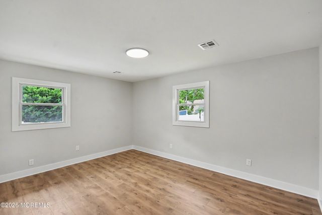 104 Mount Lane, Toms River, NJ 08753