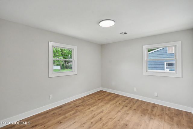 104 Mount Lane, Toms River, NJ 08753