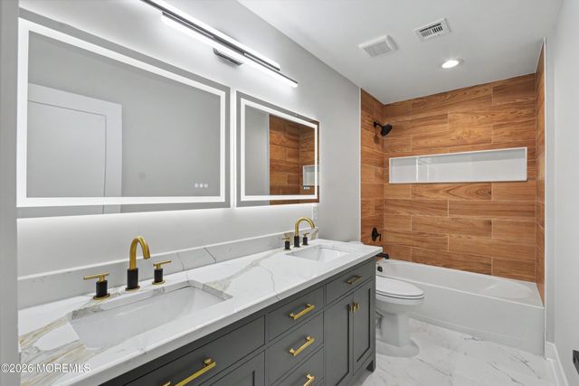 104 Mount Lane, Toms River, NJ 08753