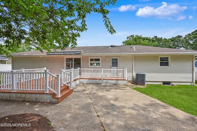 104 Mount Lane, Toms River, NJ 08753
