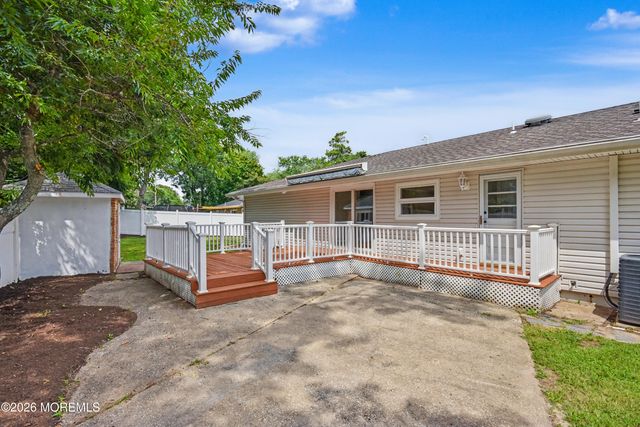 104 Mount Lane, Toms River, NJ 08753