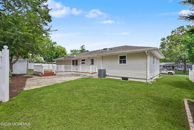 104 Mount Lane, Toms River, NJ 08753