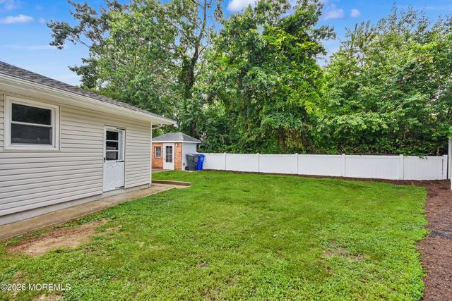 104 Mount Lane, Toms River, NJ 08753