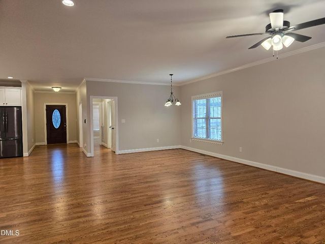 933 Arrowhead Court, Mebane, NC 27302