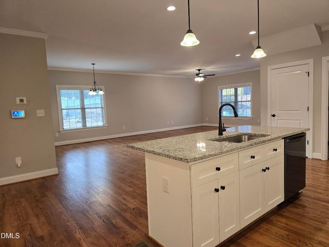 933 Arrowhead Court, Mebane, NC 27302