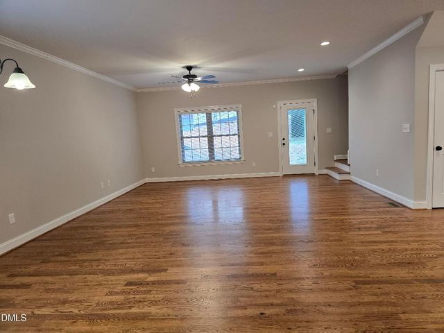 933 Arrowhead Court, Mebane, NC 27302