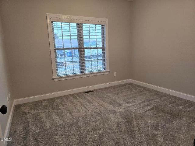 933 Arrowhead Court, Mebane, NC 27302