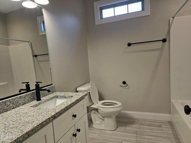 933 Arrowhead Court, Mebane, NC 27302