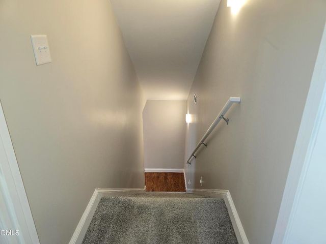 933 Arrowhead Court, Mebane, NC 27302