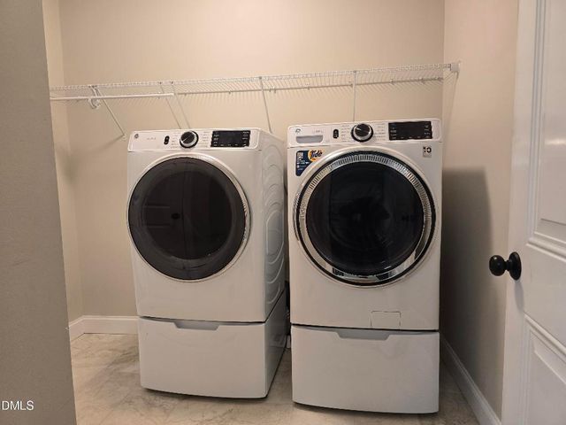 933 Arrowhead Court, Mebane, NC 27302