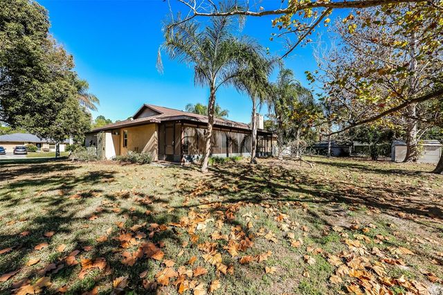 35148 DOLPHIN LAKE DRIVE, Zephyrhills, FL 33541