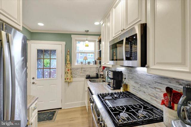 835 OCEAN AVE, Lancaster, PA 17603