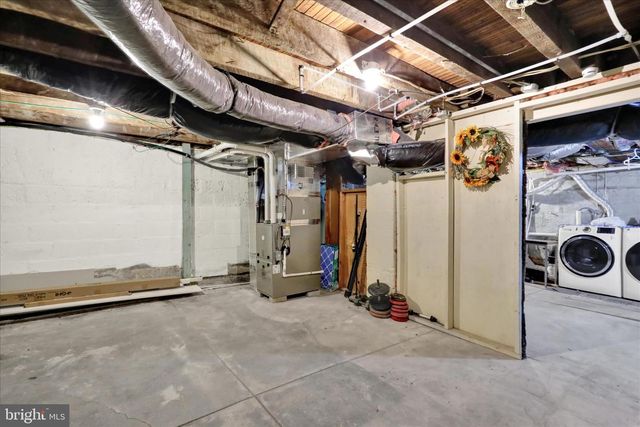 835 OCEAN AVE, Lancaster, PA 17603