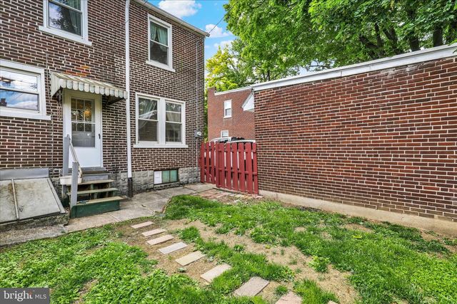835 OCEAN AVE, Lancaster, PA 17603