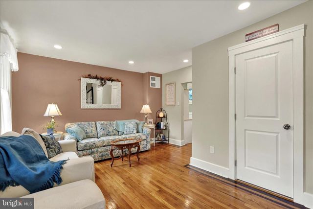 835 OCEAN AVE, Lancaster, PA 17603