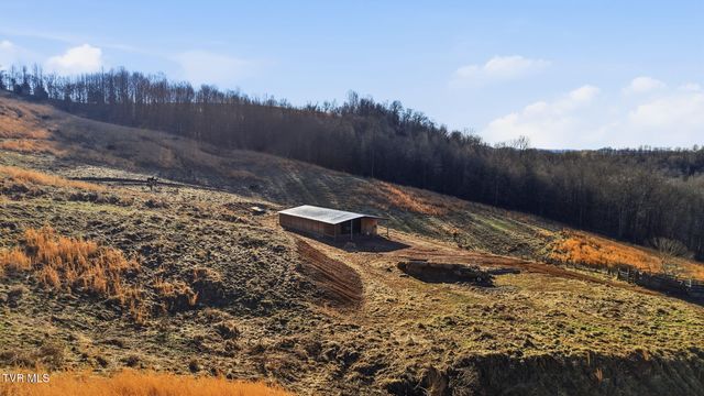 431 Strong Hollow Lane, Fort Blackmore, VA 24250