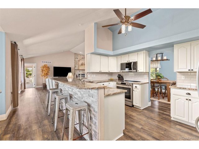 7864 Heart J Trl, Loveland, CO 80537