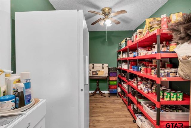 5626 Meadowdale Road, Flint, TX 75762