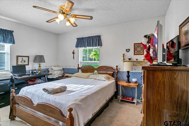 5626 Meadowdale Road, Flint, TX 75762