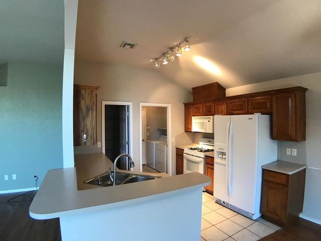 16224 Panther Way, Edmond, OK 73013