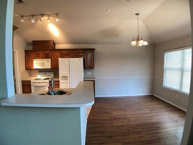 16224 Panther Way, Edmond, OK 73013