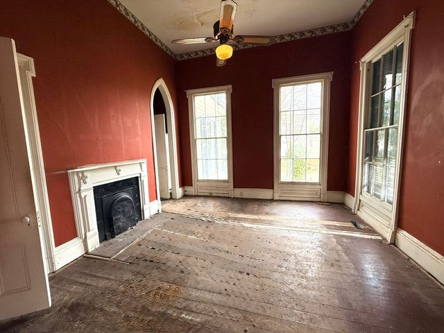 334 Sanford Avenue, Eufaula, AL 36027